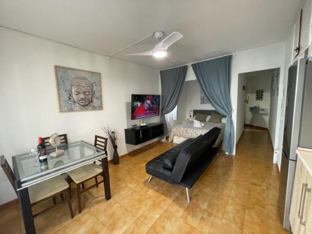 Apartamento Vacacional 艾姆布里亚布拉瓦 外观 照片
