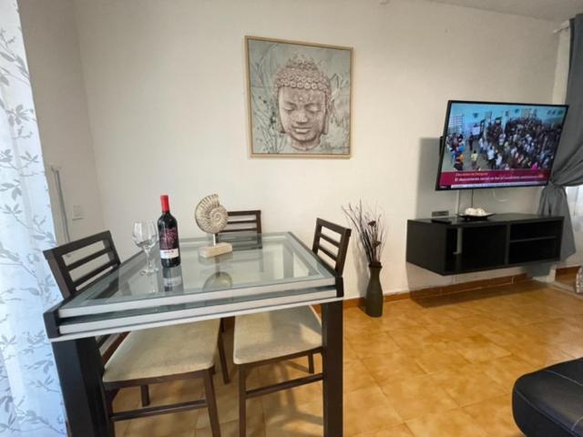 Apartamento Vacacional 艾姆布里亚布拉瓦 外观 照片